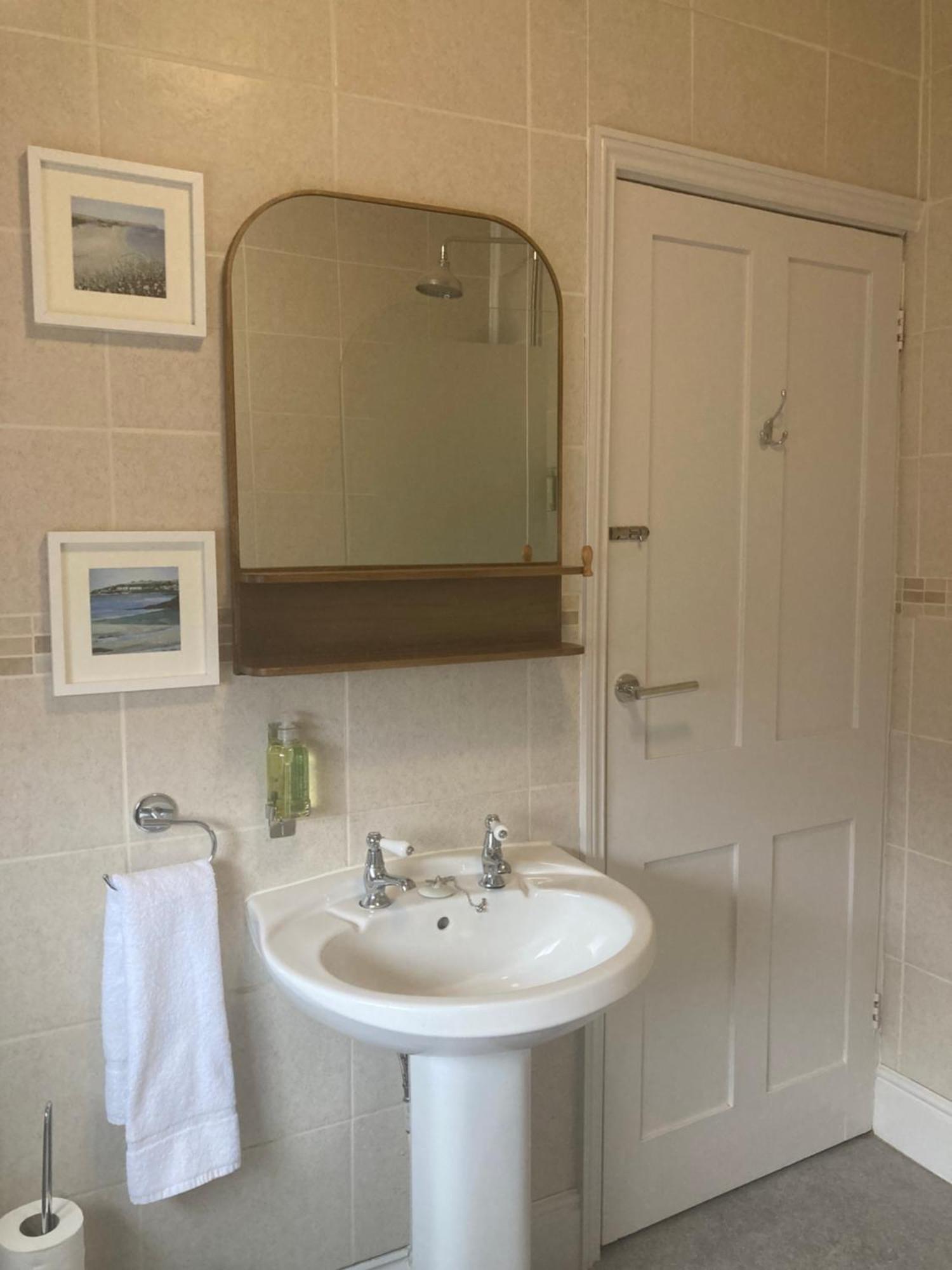 Crick Cottage Rooms Екстер'єр фото